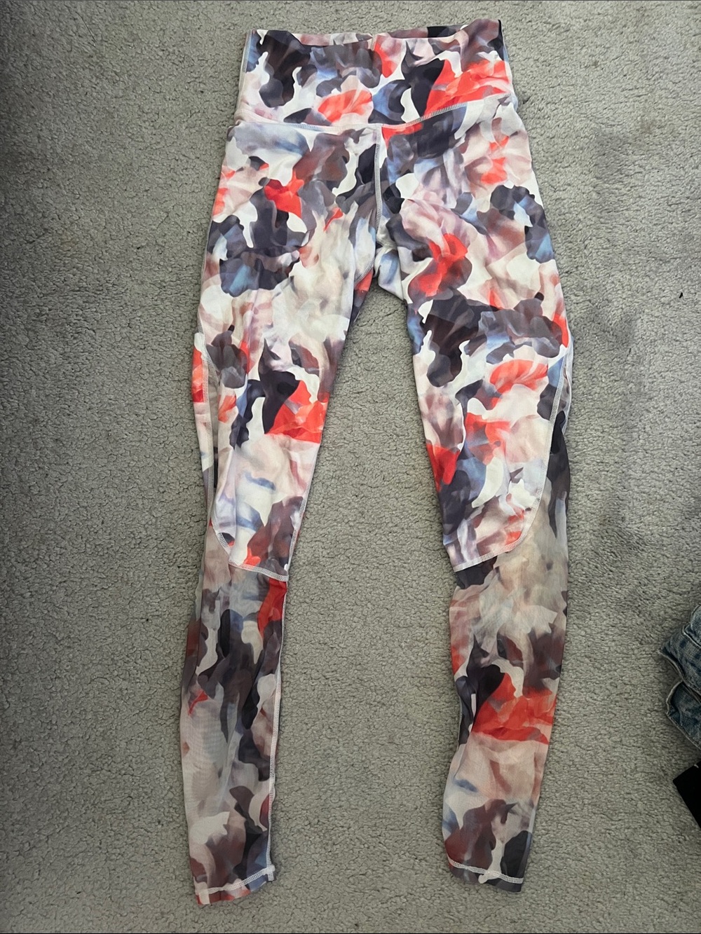 Abstract Floral Print Leggings in Red, Blue, Gray